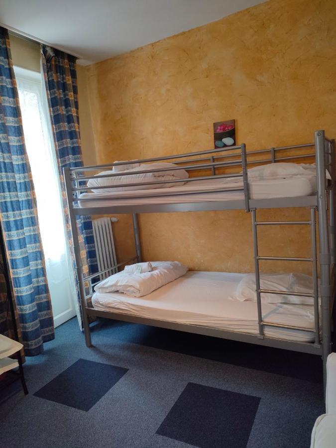 Hotel De Naples Vichy Bagian luar foto
